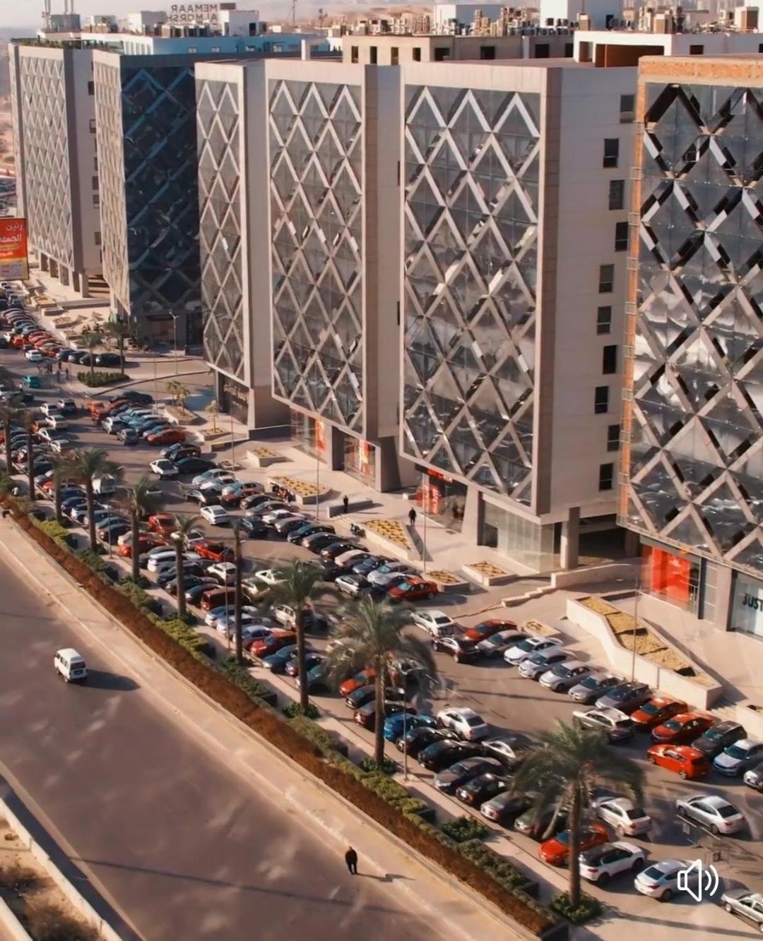 The Location - Luxury In Apartment